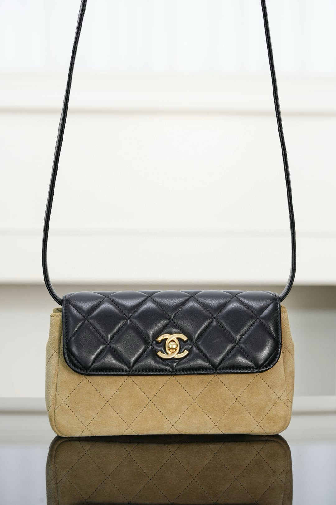 샤넬 Chanel 25A Flap Bag