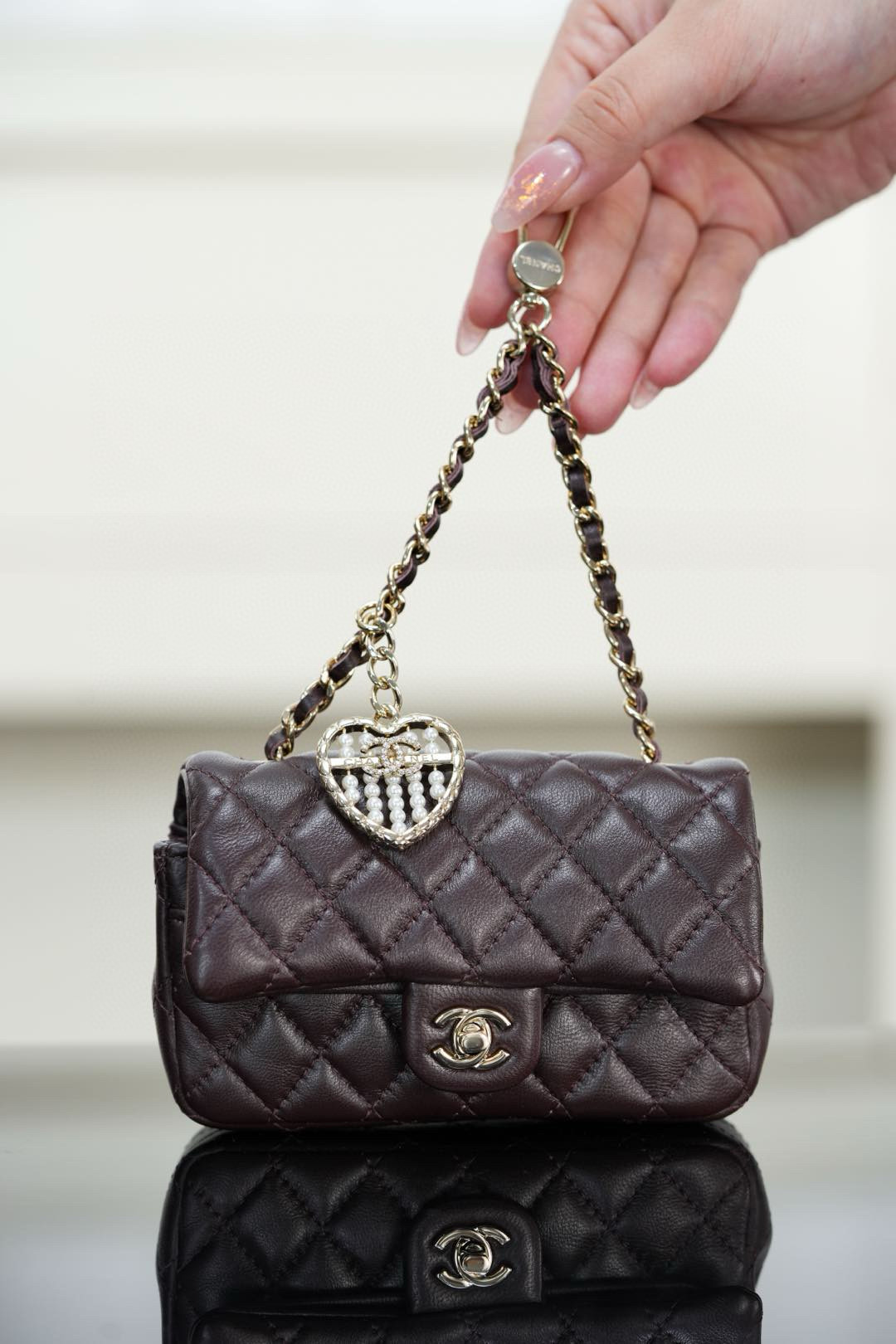 샤넬 Chanel Classic Mini Bag with Hook Wine red 12.5cm