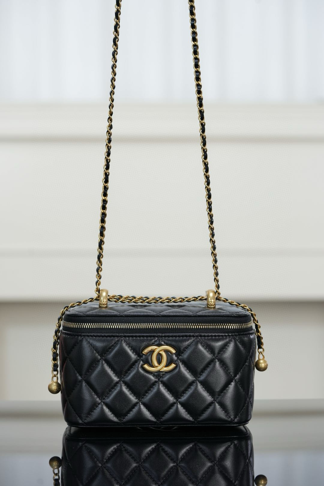 샤넬 Chanel 25s Long Vanity with chain Black 17cm