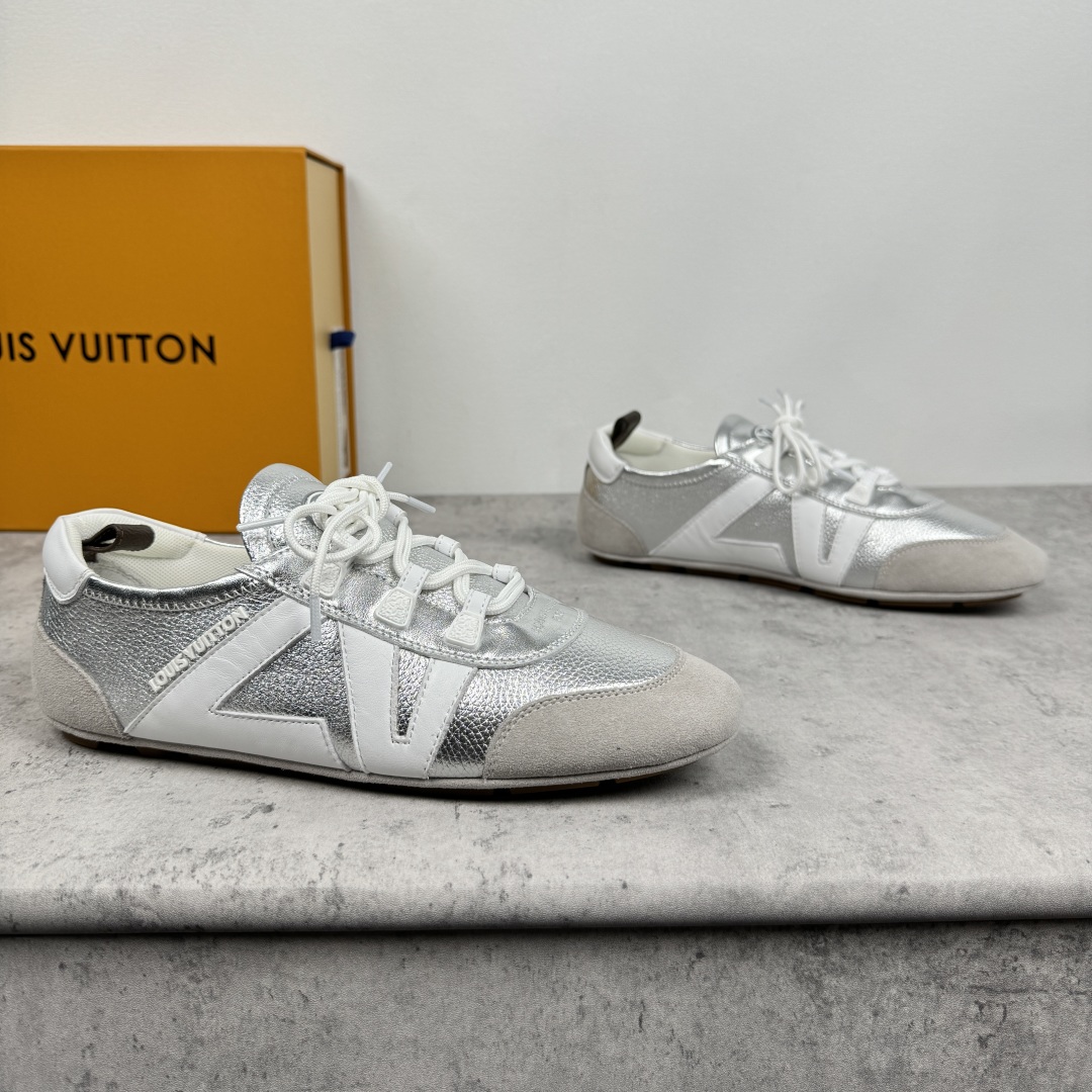 루이비통 Louis Vuitton 스니커즈