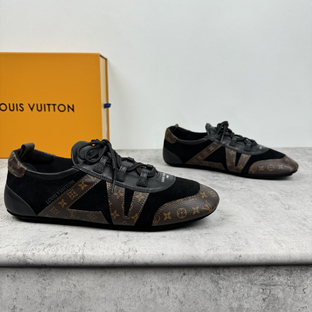 루이비통 Louis Vuitton 스니커즈