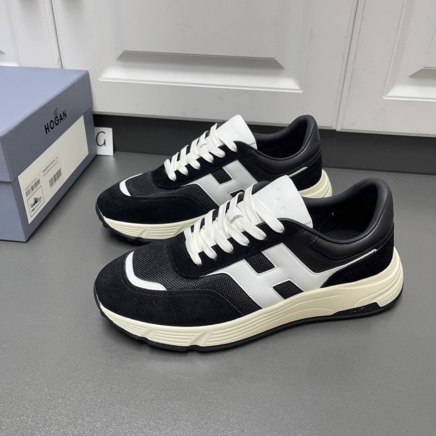 호간 Hogan 스니커즈