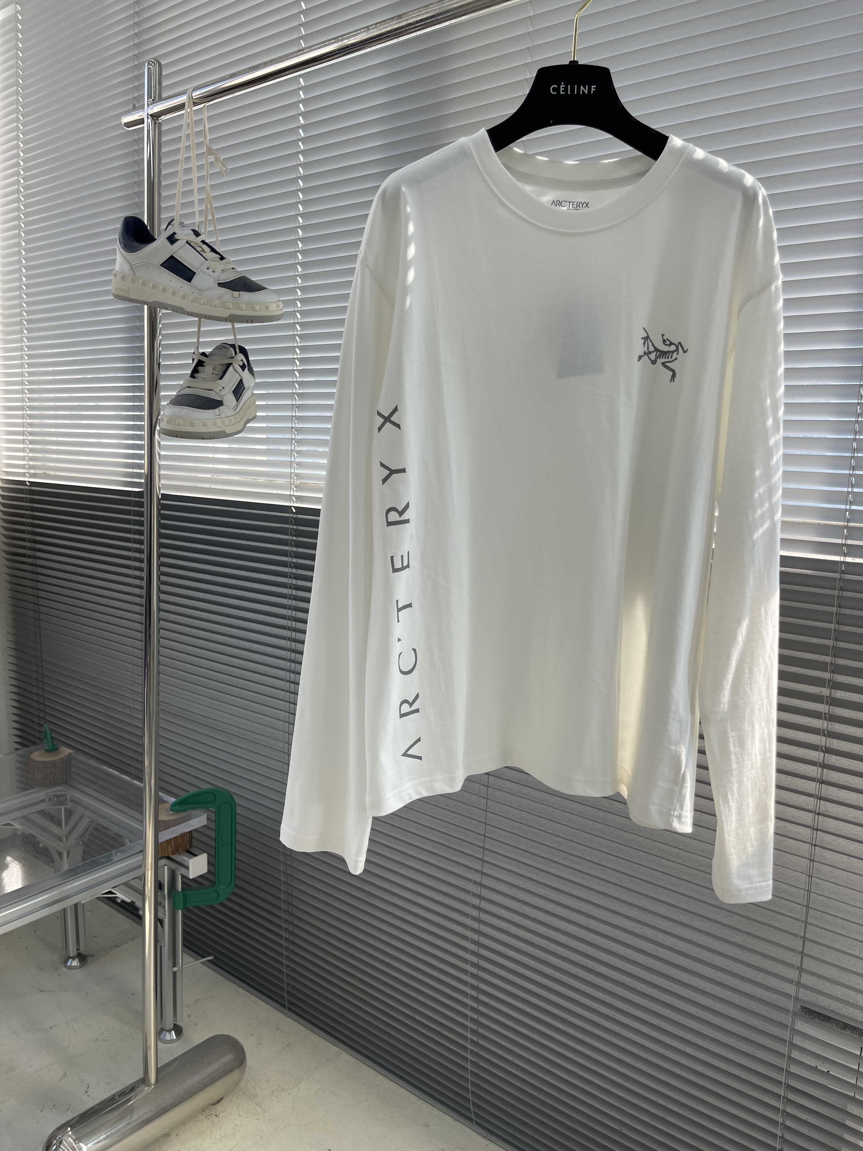 아크테릭스 ARC'TERYX 긴팔 티셔츠