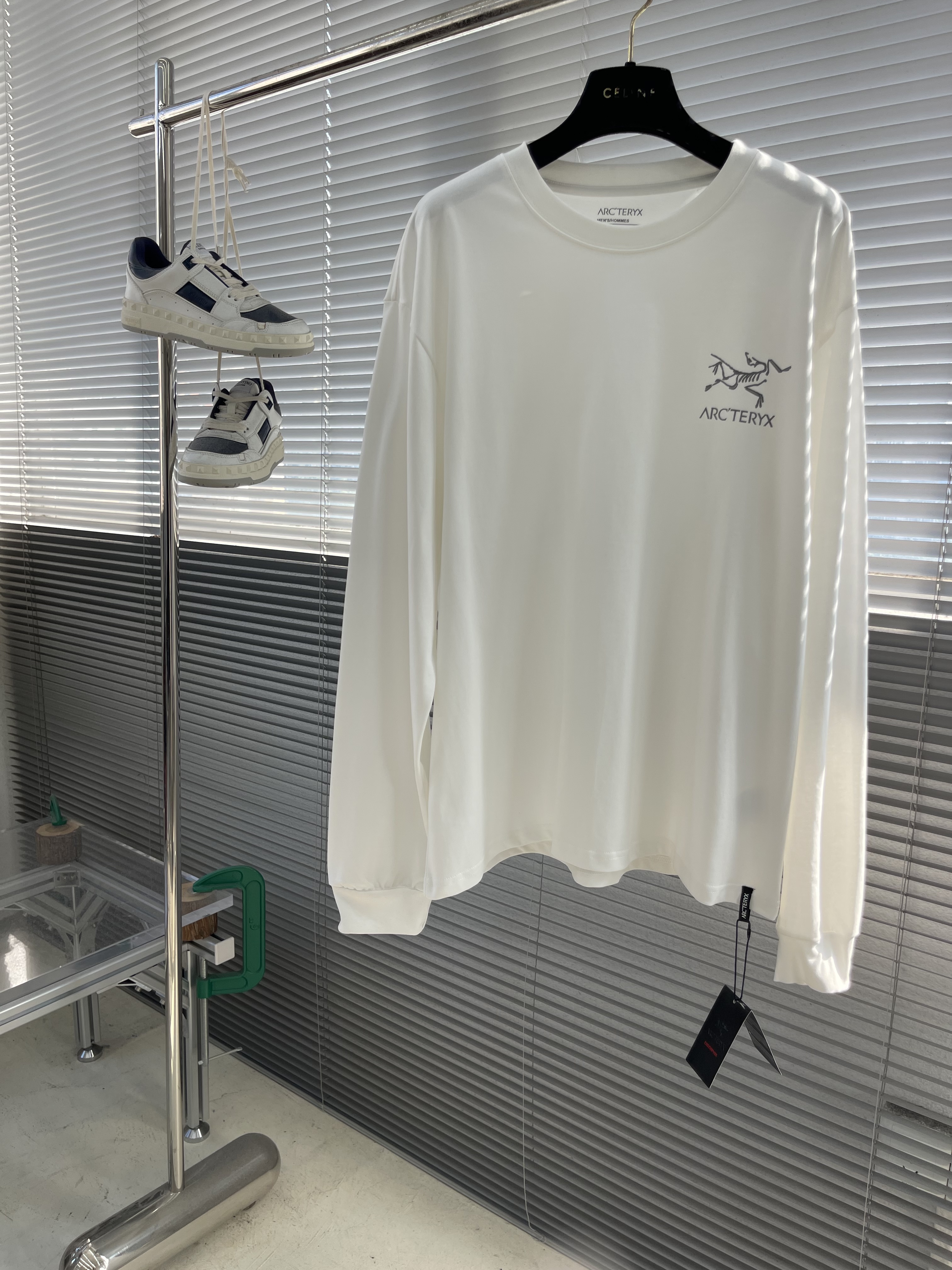아크테릭스 ARC'TERYX 긴팔 티셔츠