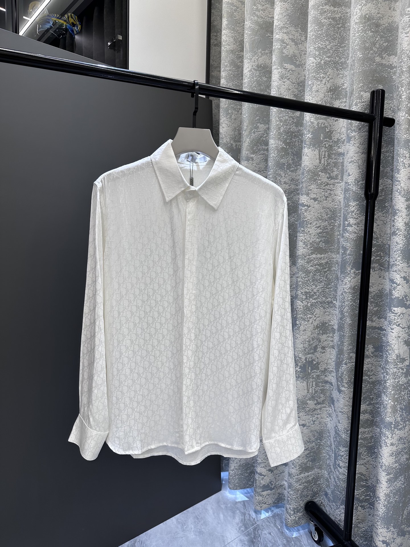 디올 Dior 긴팔셔츠