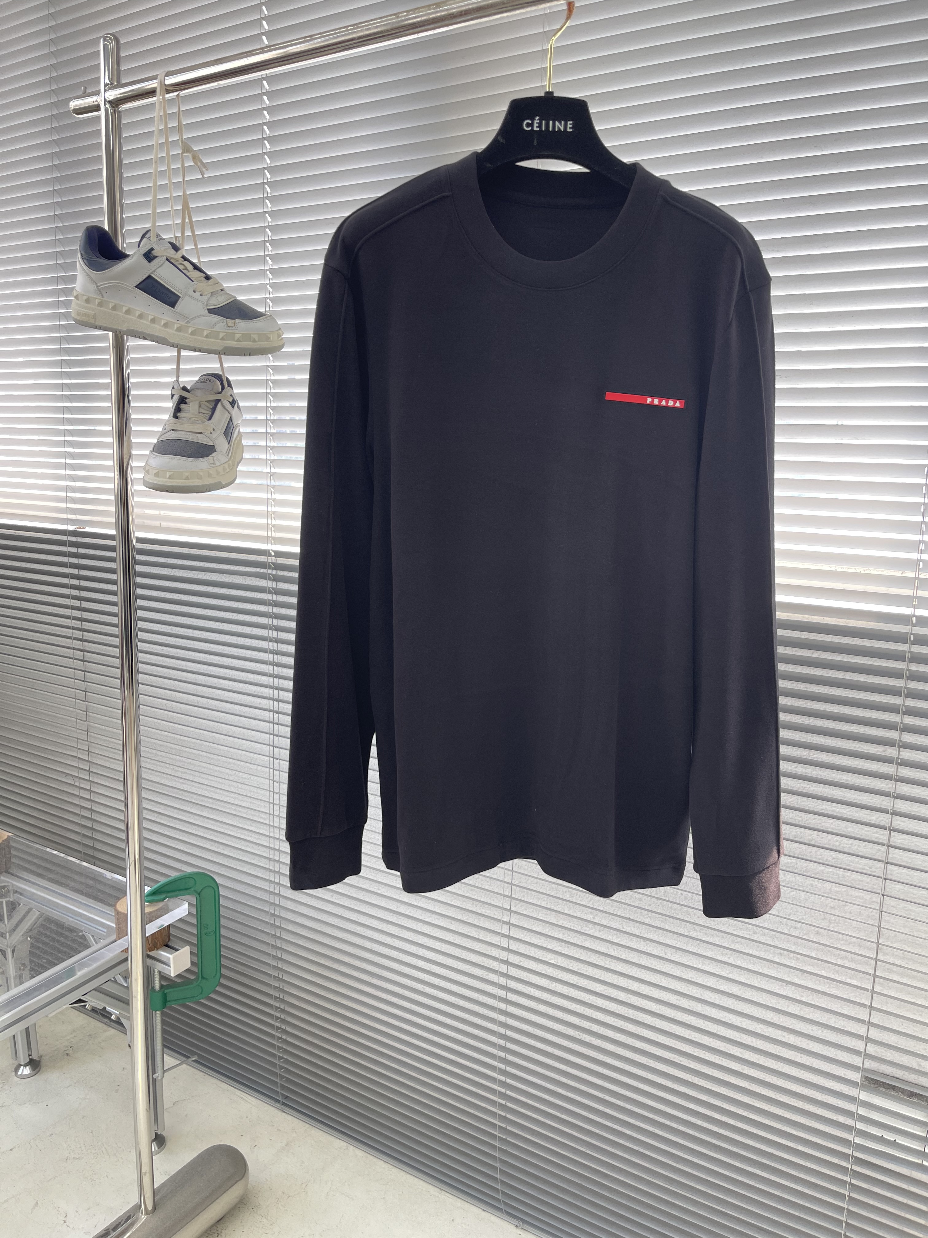 프라다 Prada 긴팔 티셔츠