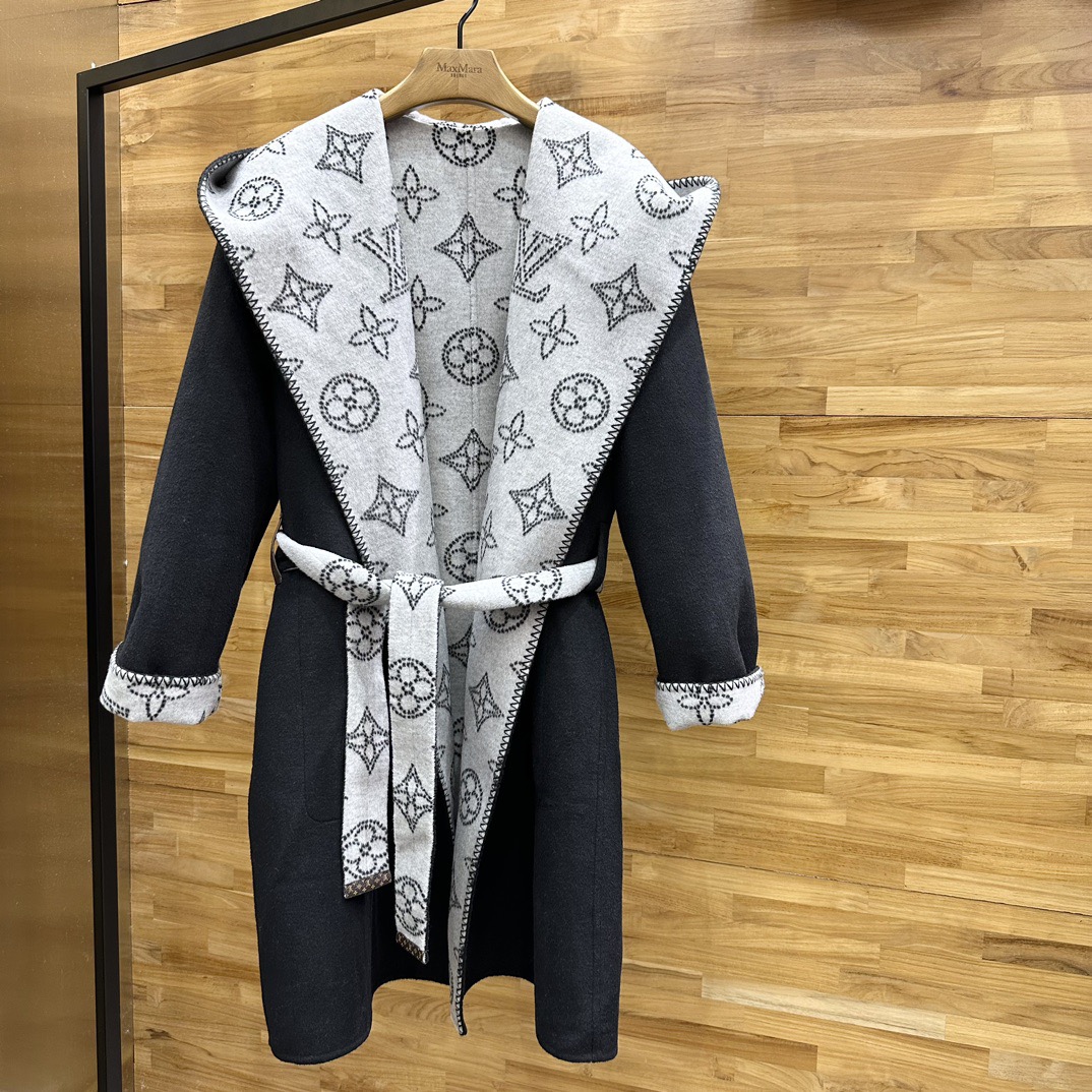 루이비통 Louis Vuitton 숏 코트