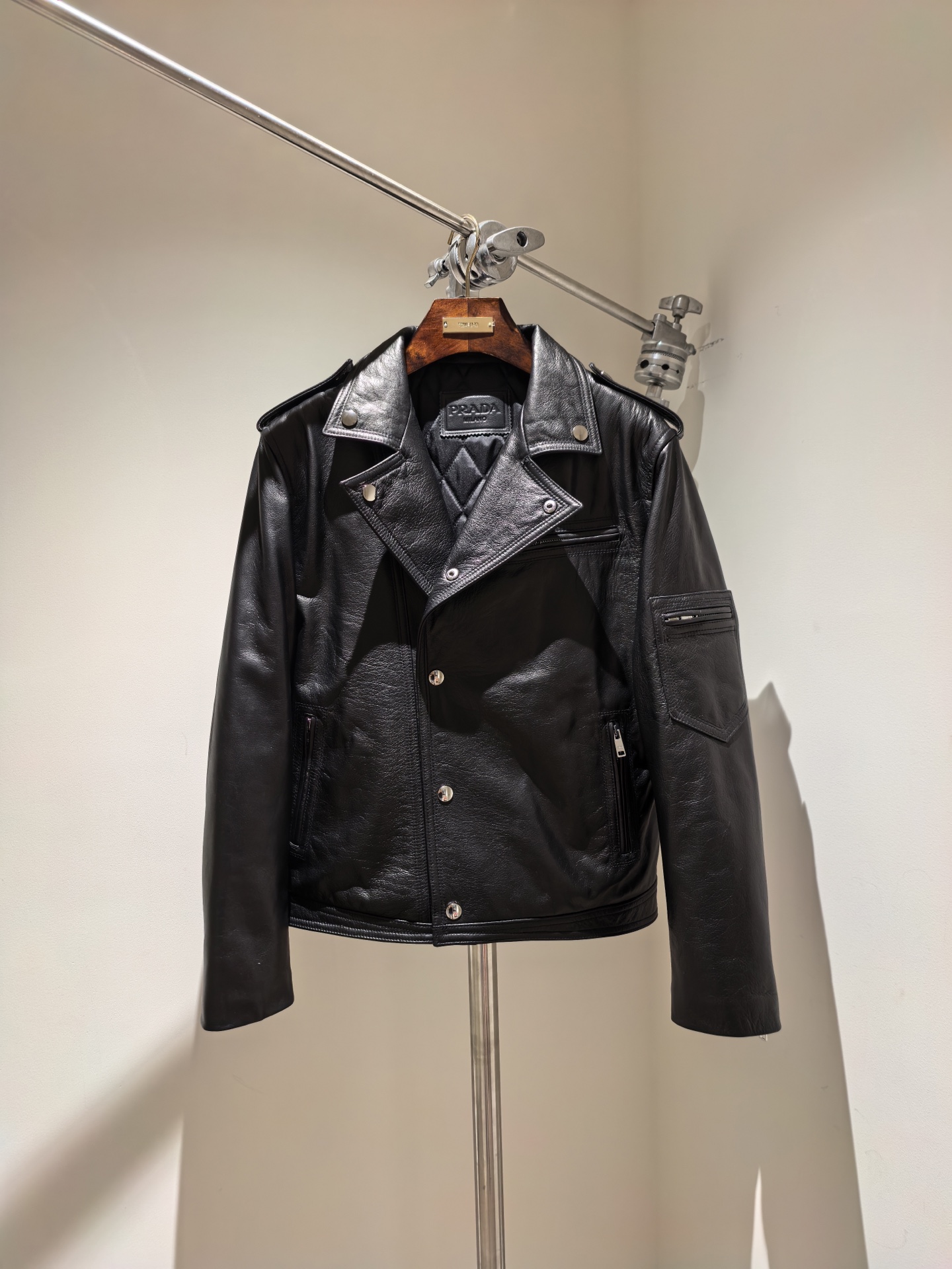프라다 Prada 레더 재킷
