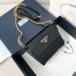 프라다 Prada 1BD643 vintage Mini 숄더백