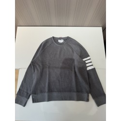 톰브라운 Thom Browne 맨투맨
