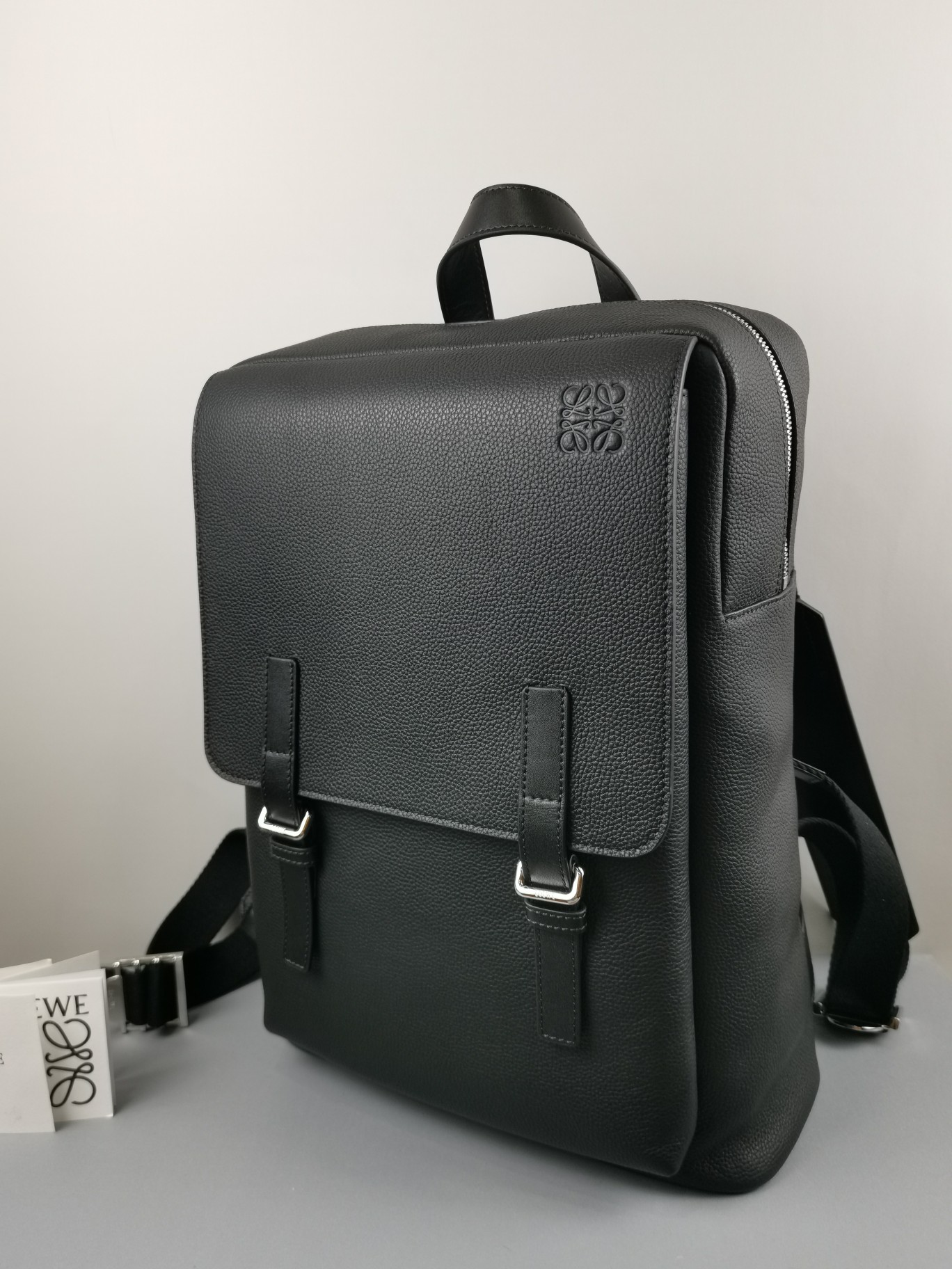 로에베 Loewe 330 Military Backpack in Soft Grained Calfskin