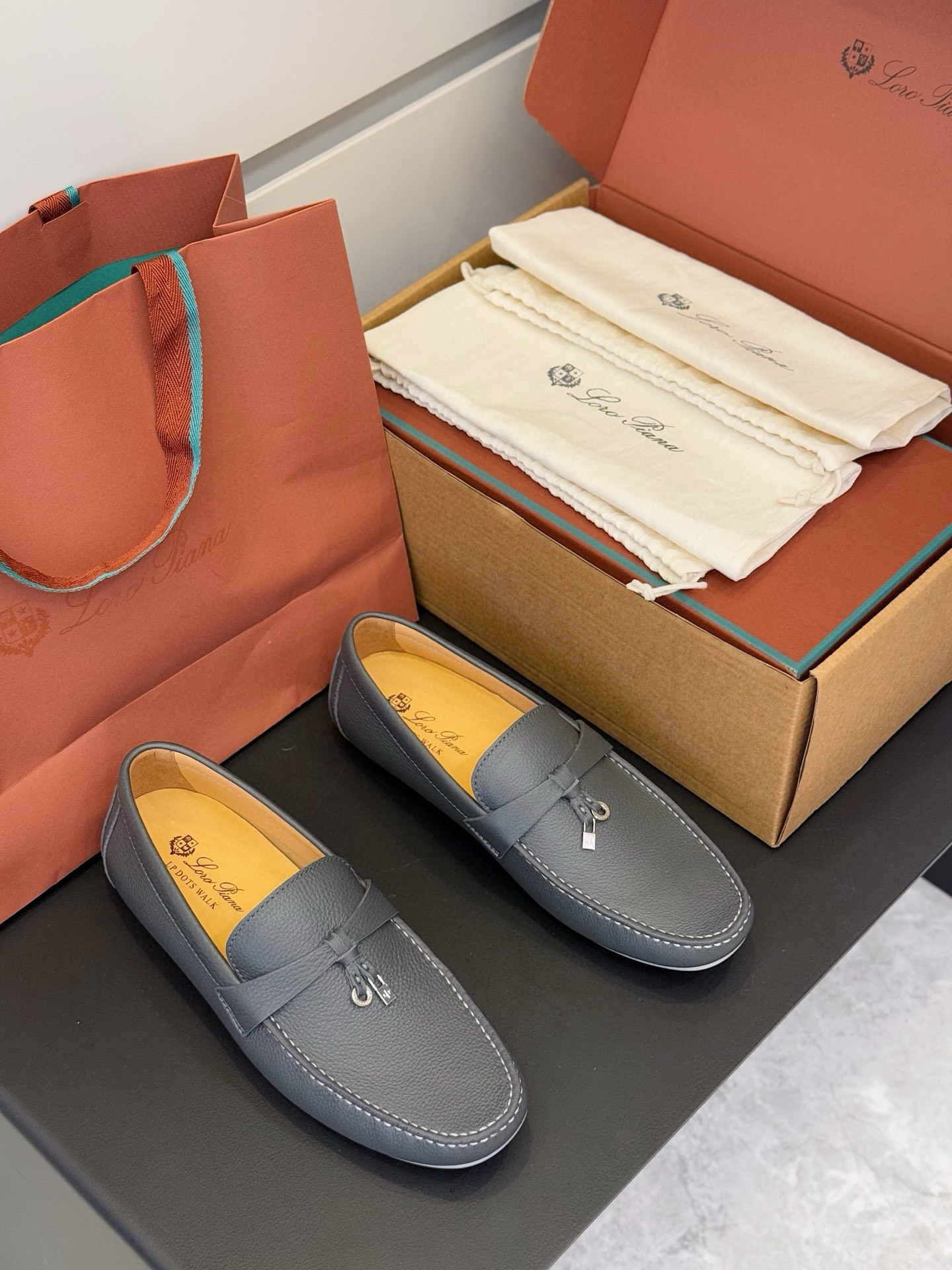 로로피아나 Loro Piana 로퍼