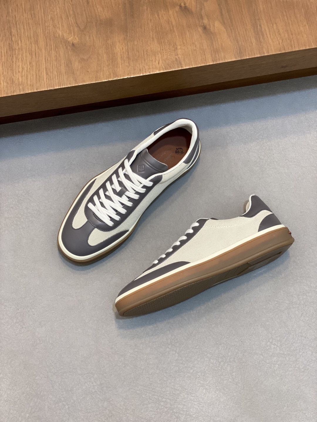 로로피아나 Loro Piana 플랫