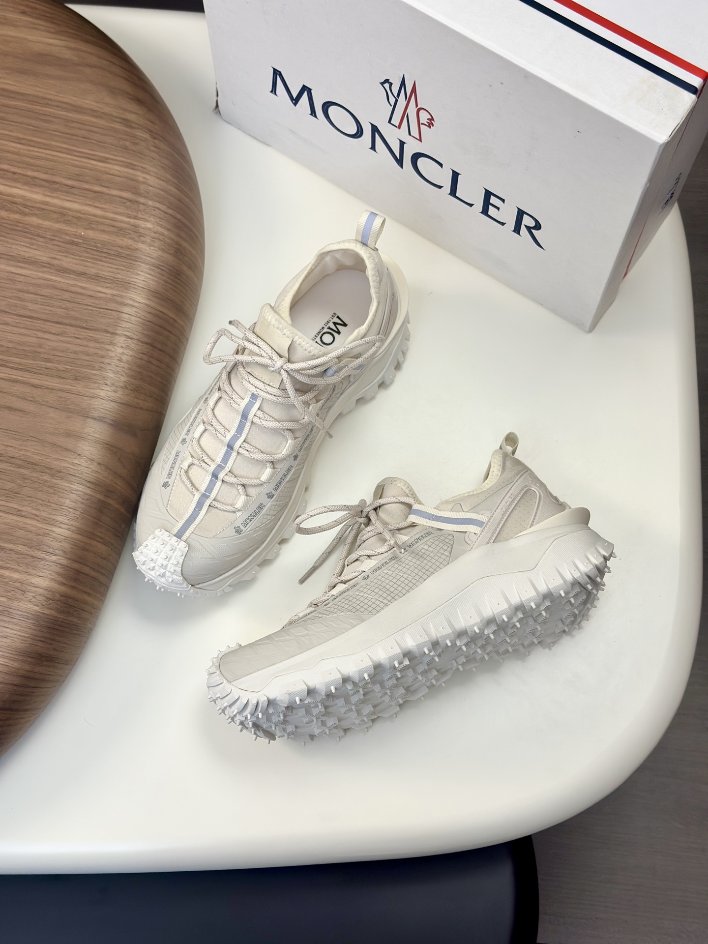 몽클레어 Moncler 스니커즈