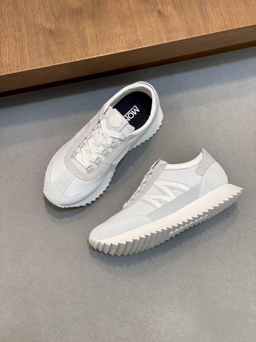 몽클레어 Moncler 스니커즈