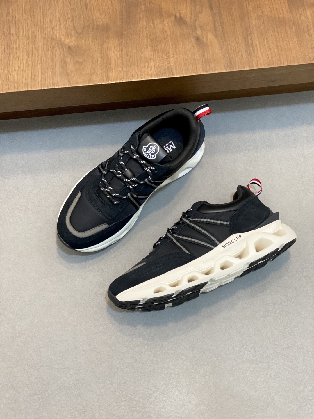 몽클레어 Moncler 스니커즈