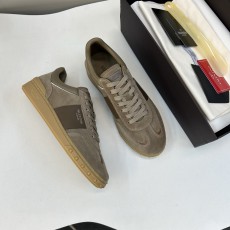 발렌티노 Valentino 스니커즈