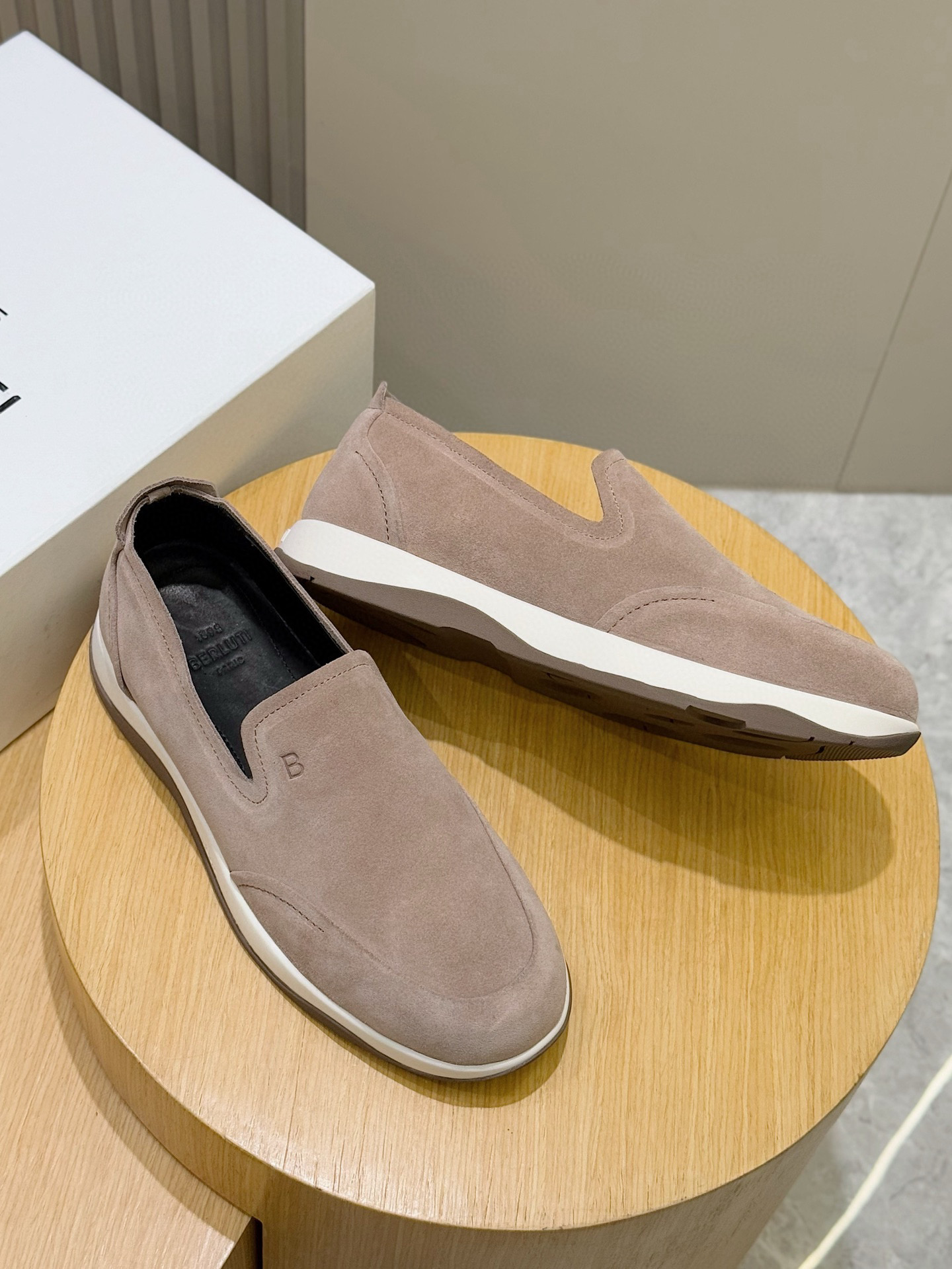 벨루티 Berluti Scritto 로퍼