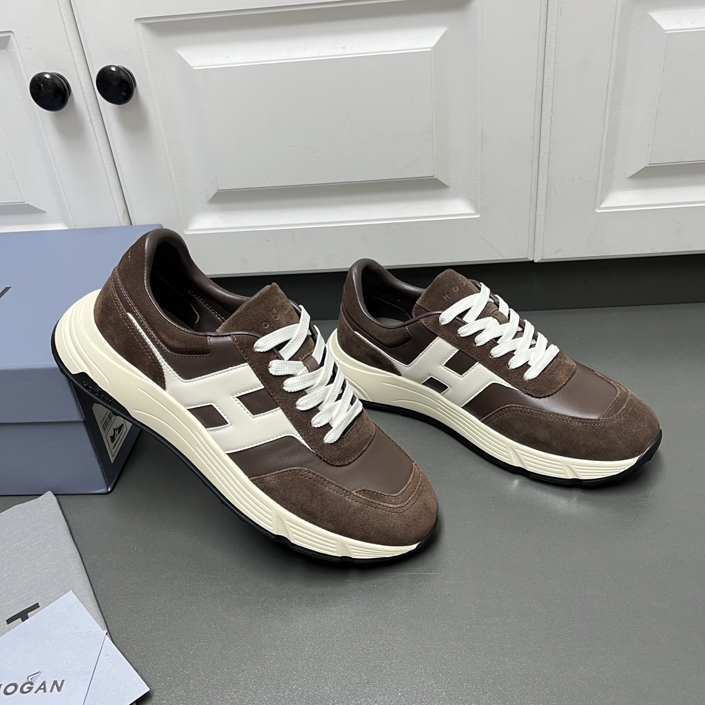 호간 Hogan 스니커즈