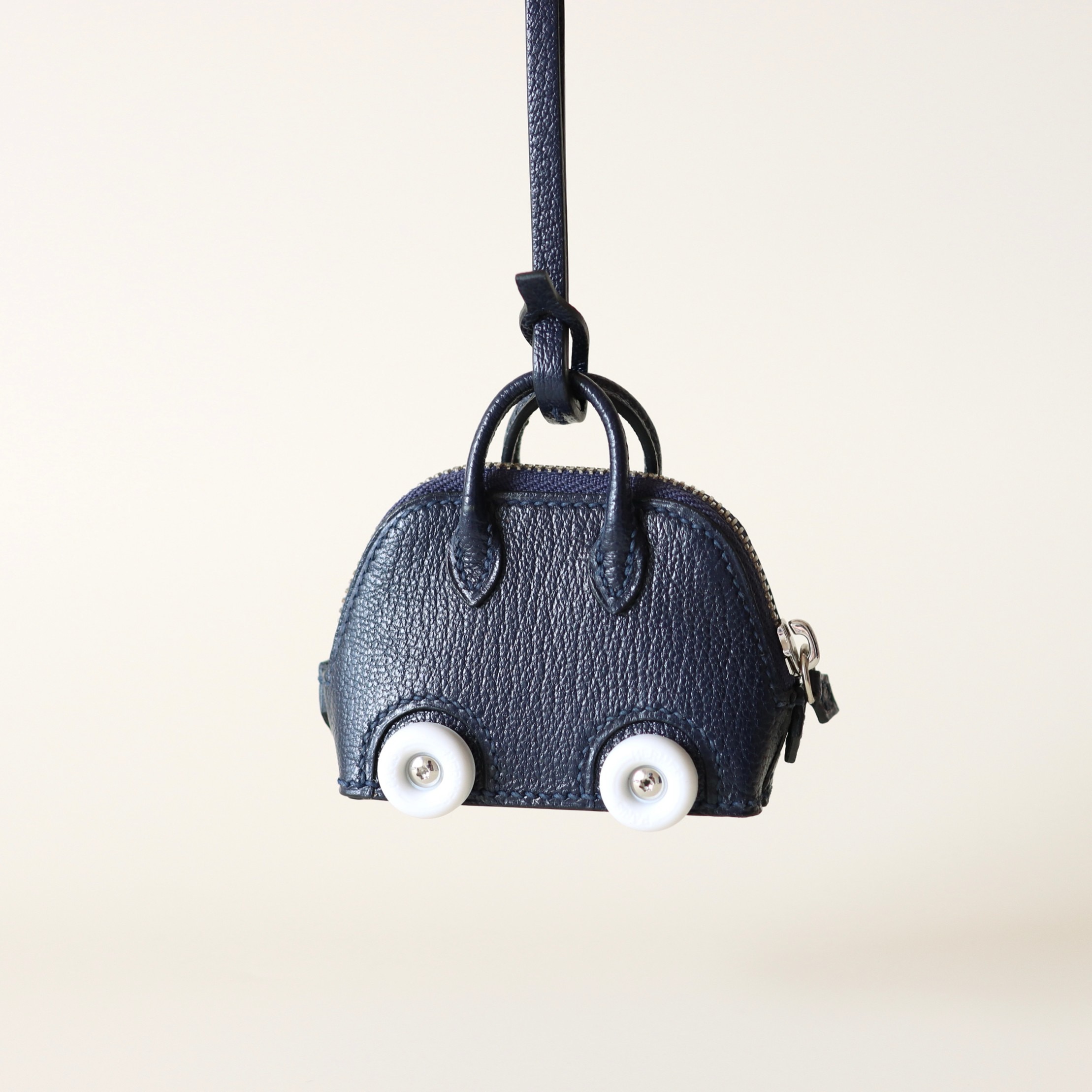 에르메스 Hermes Bolide on Wheels Bag Blue