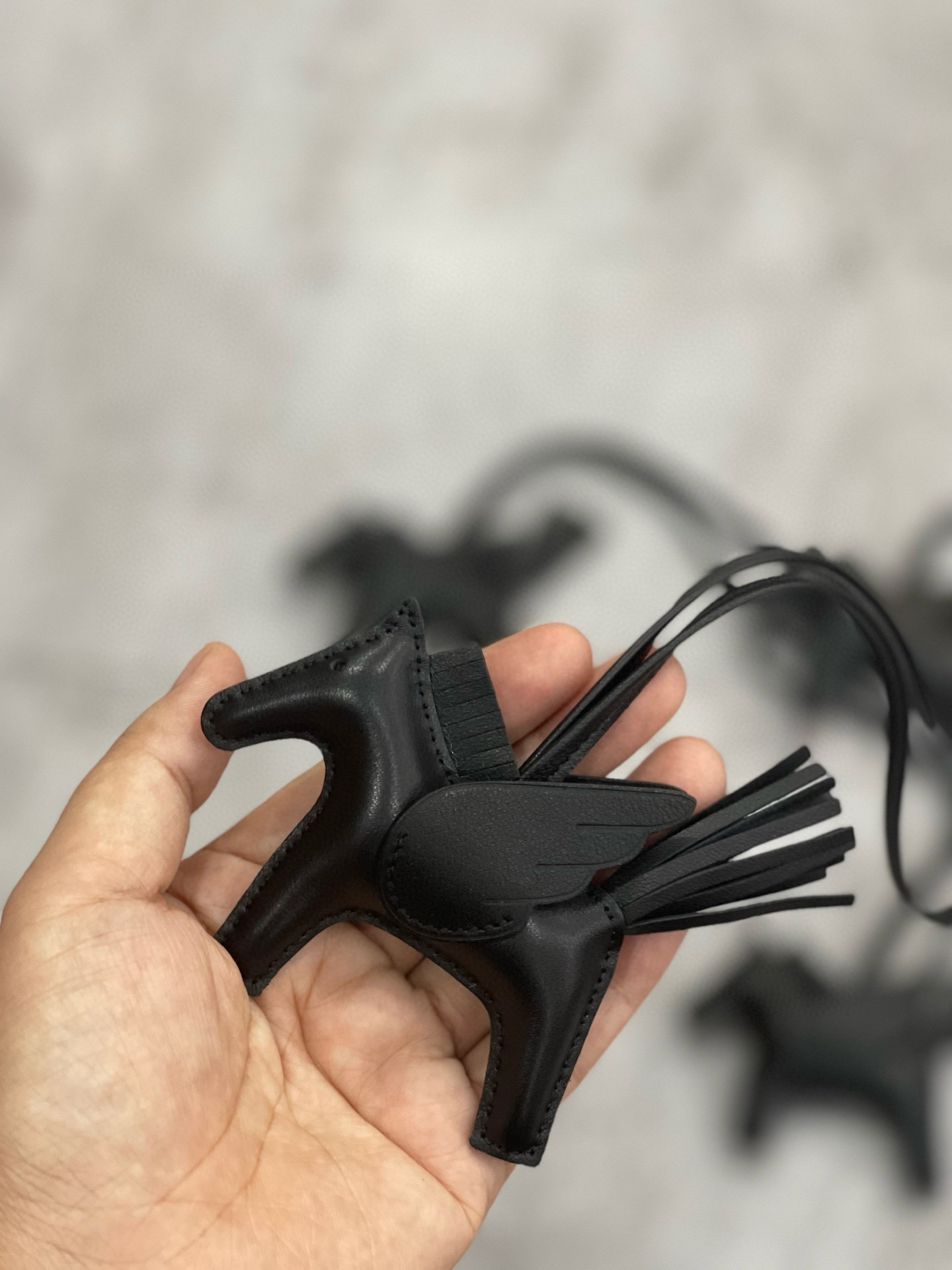 에르메스 Hermes Rodeo Charm Milo and Swift 0360279L58P Black