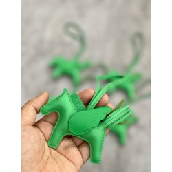 에르메스 Hermes Rodeo Charm Milo and Swift 0360279L58P green