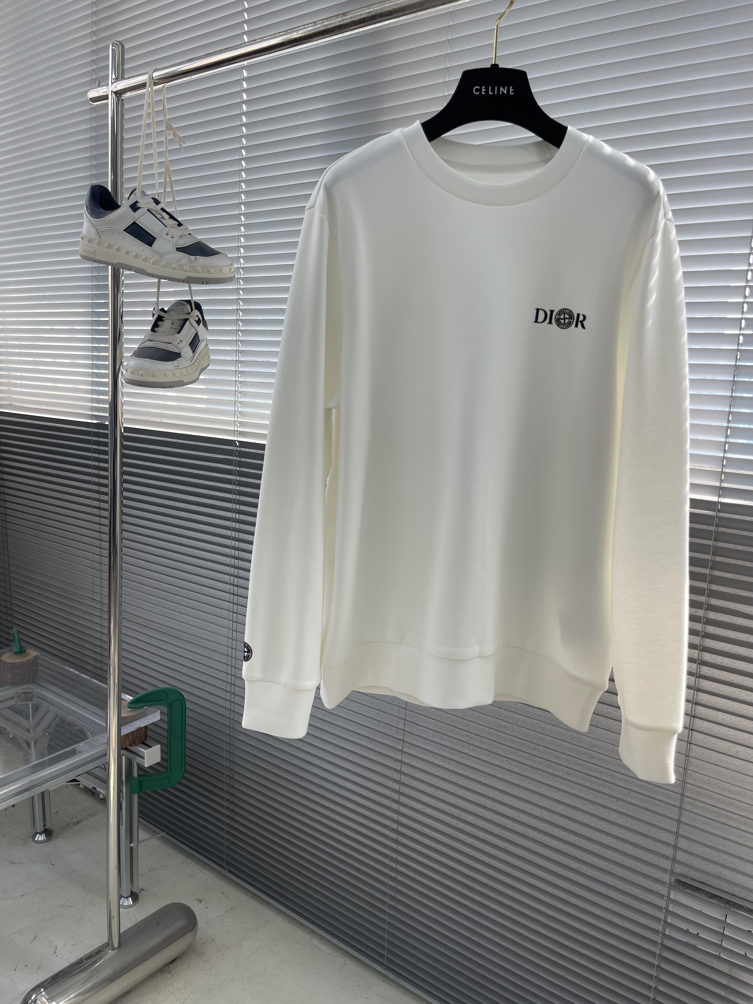 디올 Dior 맨투맨