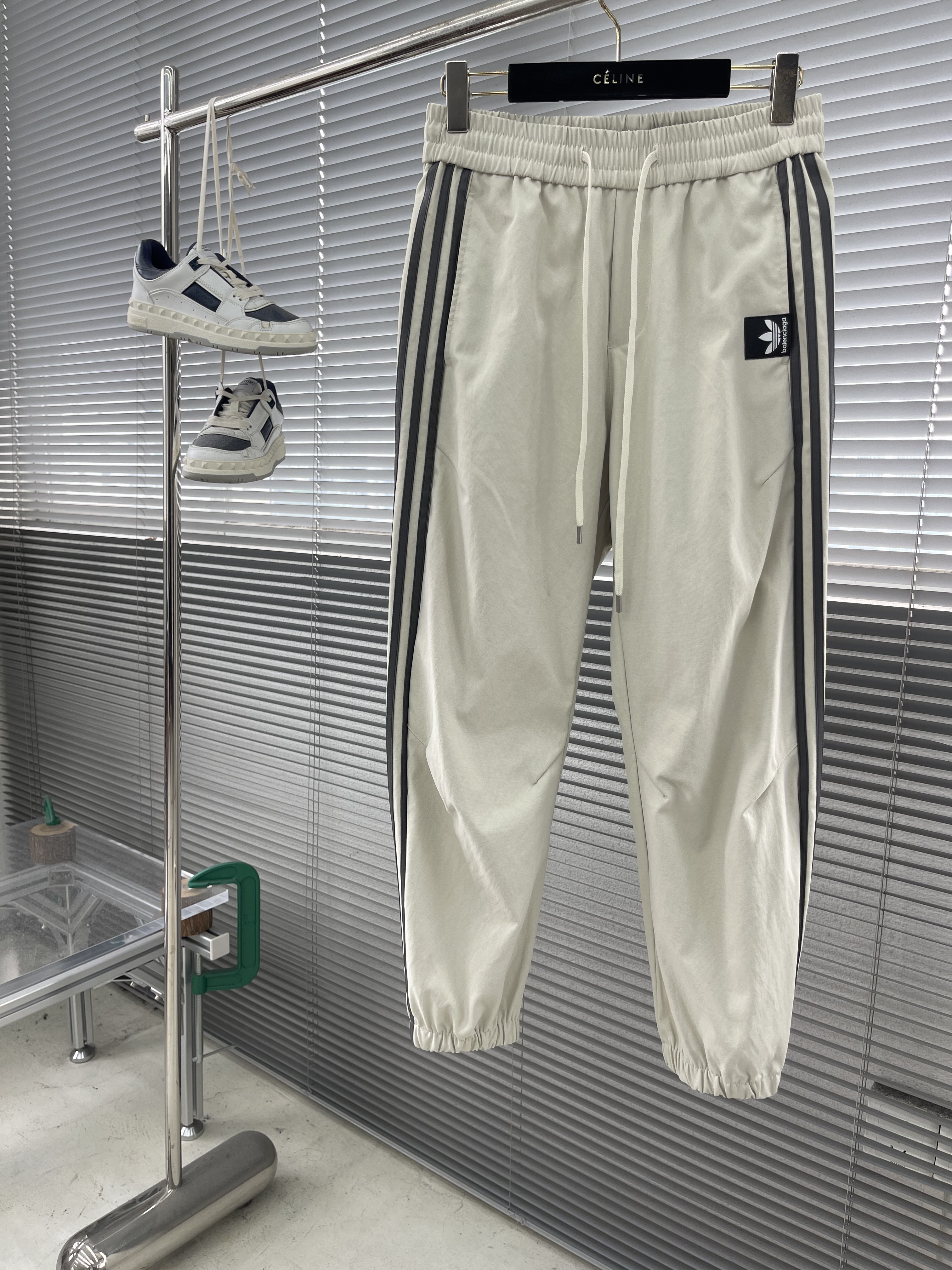 설계사&아디다스 Balenciaga&Adidas 바지