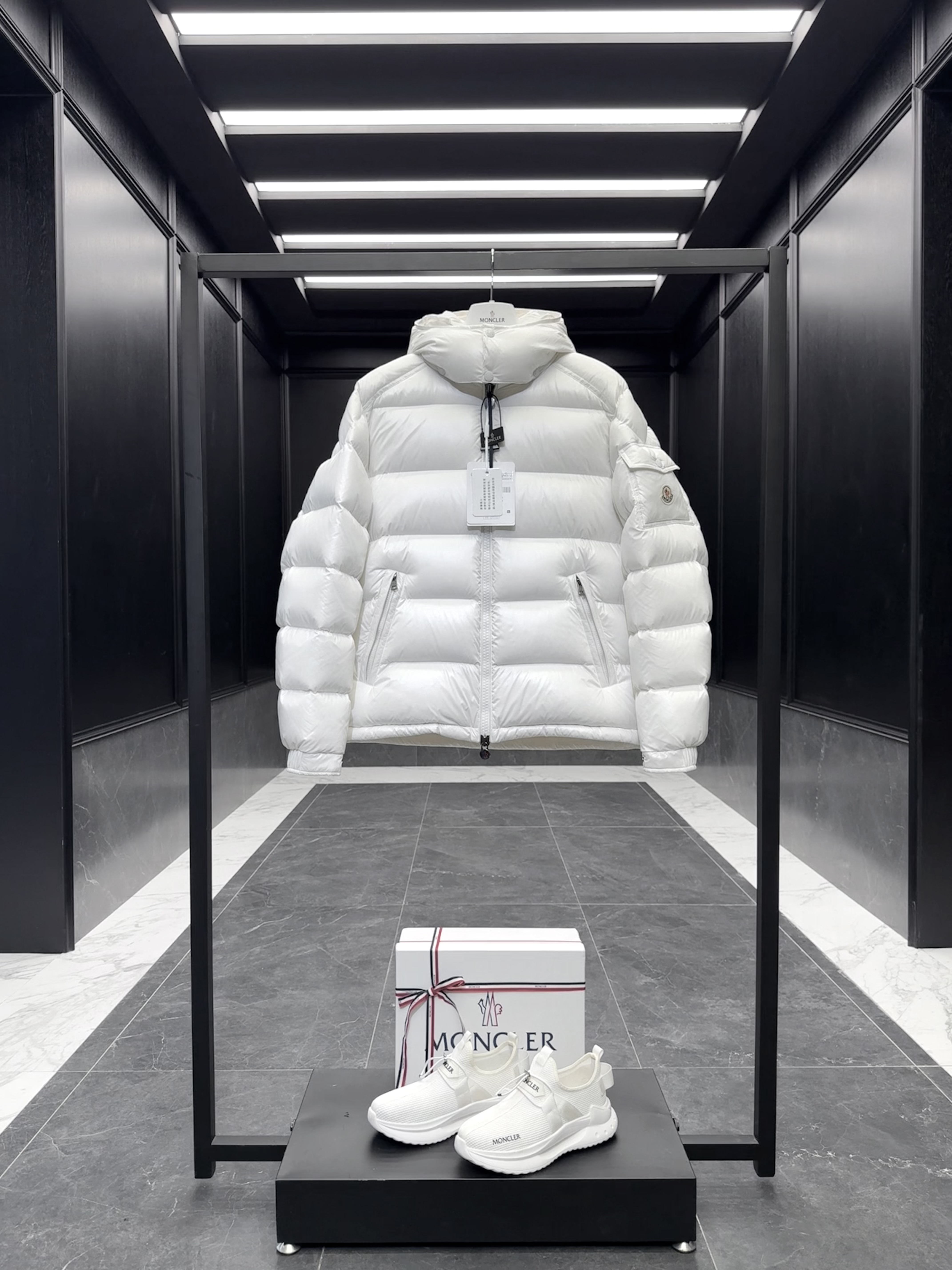 몽클레어 Moncler Maya 마야 패딩