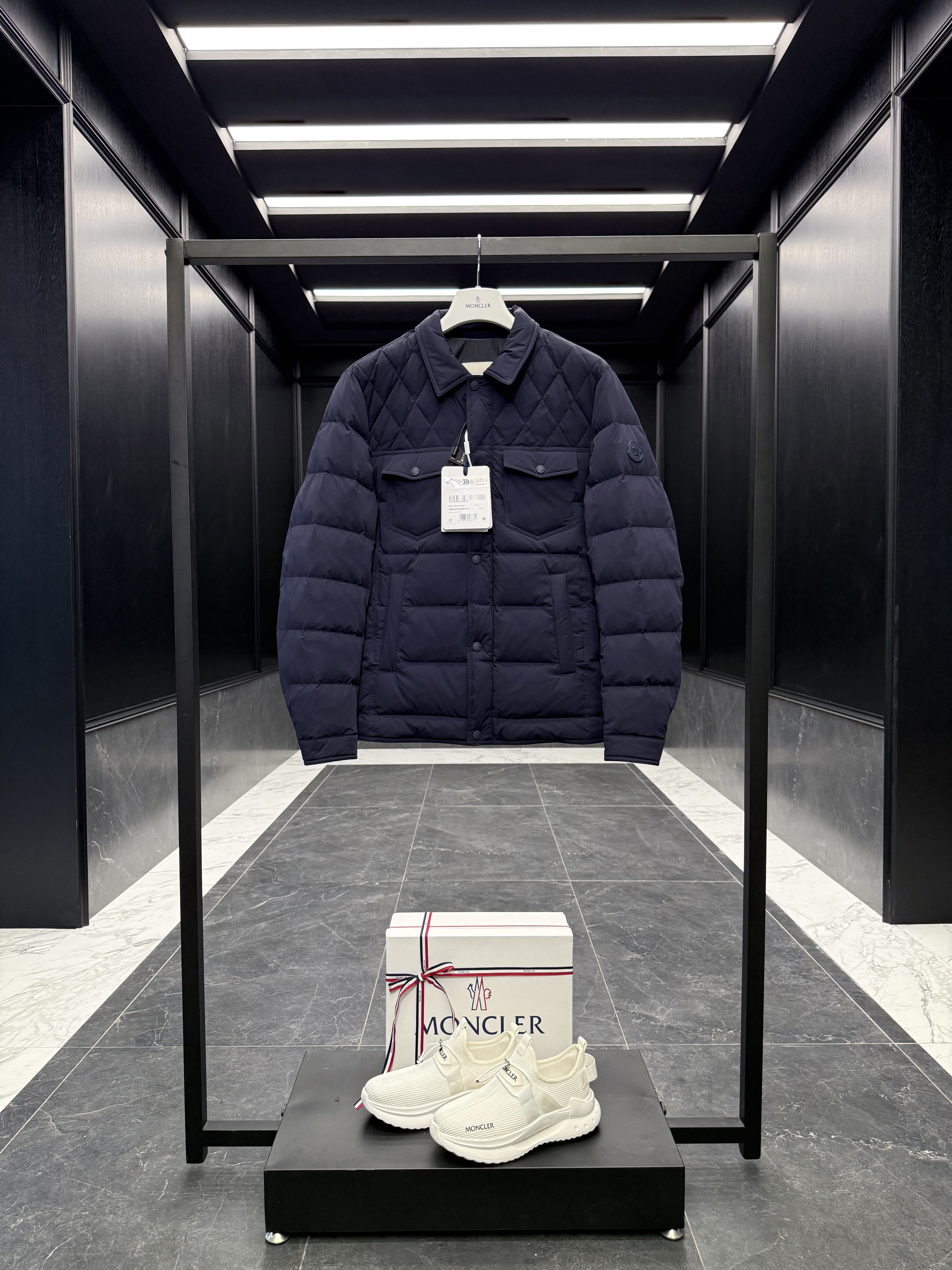 몽클레어 Moncler 다운재킷