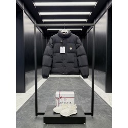 몽클레어 Moncler Verone 다운재킷