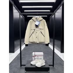 몽클레어 Moncler Grenoble 다운재킷