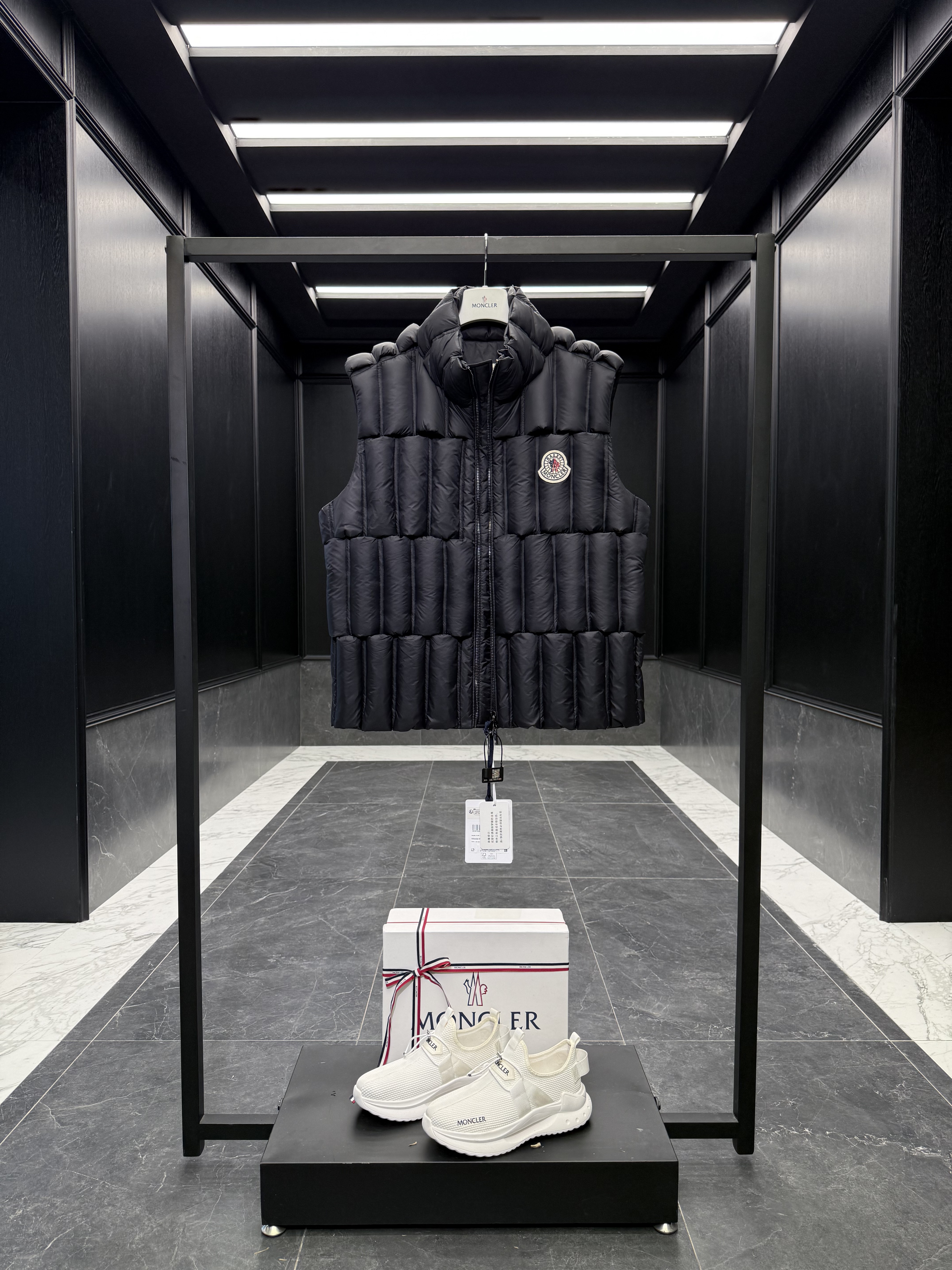 몽클레어 Moncler Raxxy 조끼 패딩。