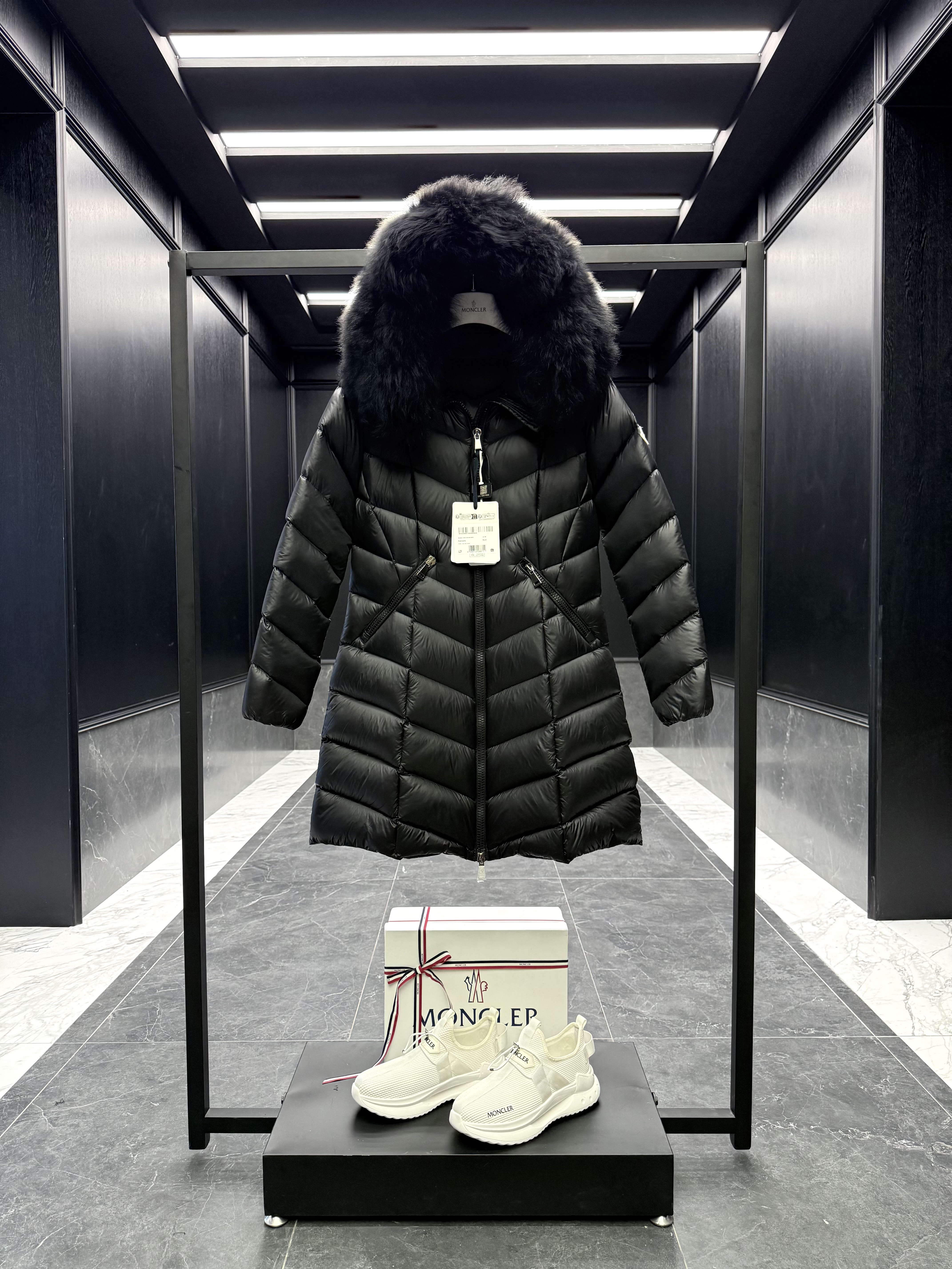 몽클레어 Moncler Fulmarus 롱 다운재킷。