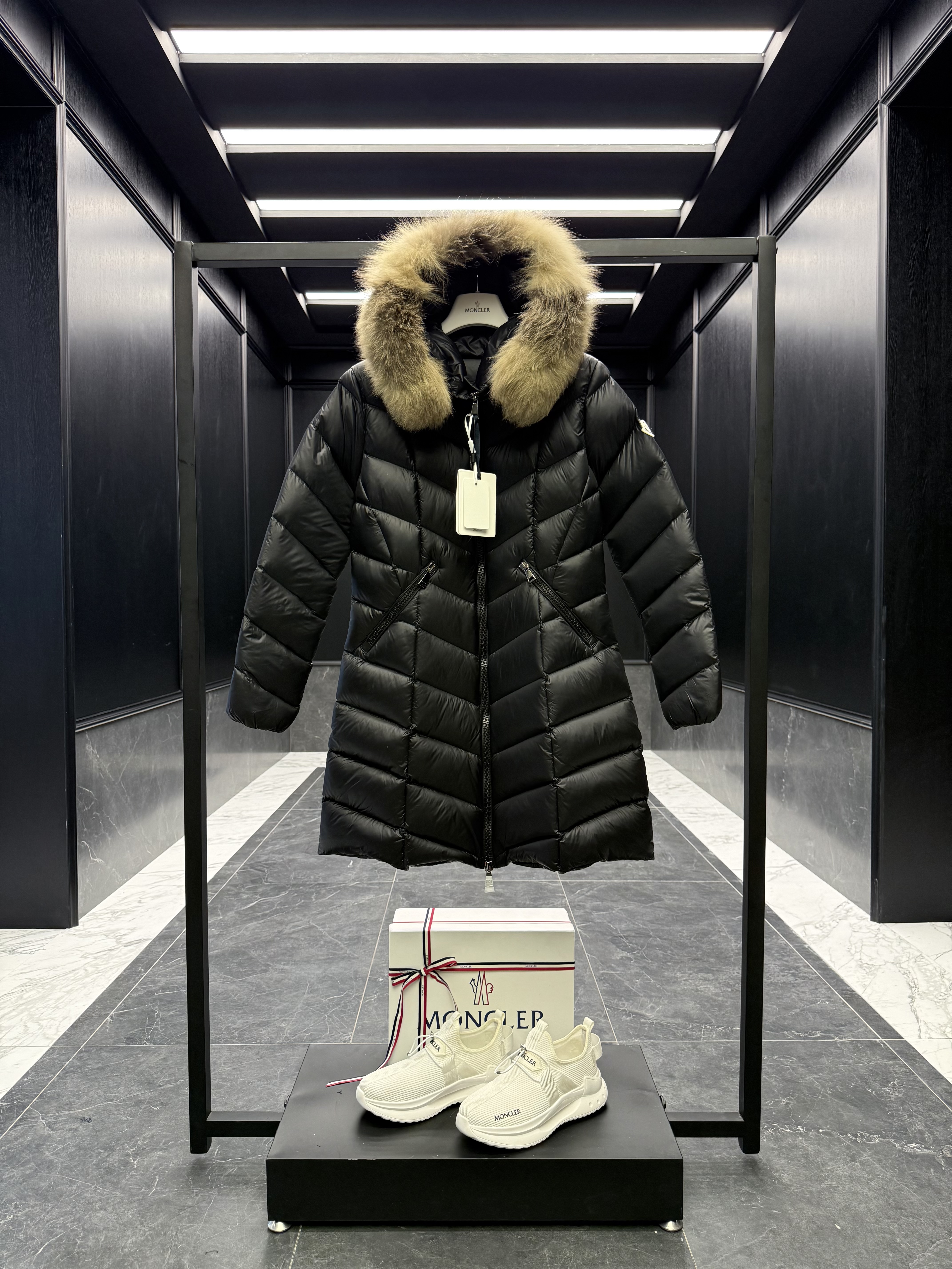 몽클레어 Moncler Fulmarus 롱 다운재킷。