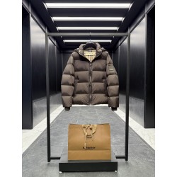 버버리 Burberry 다운재킷