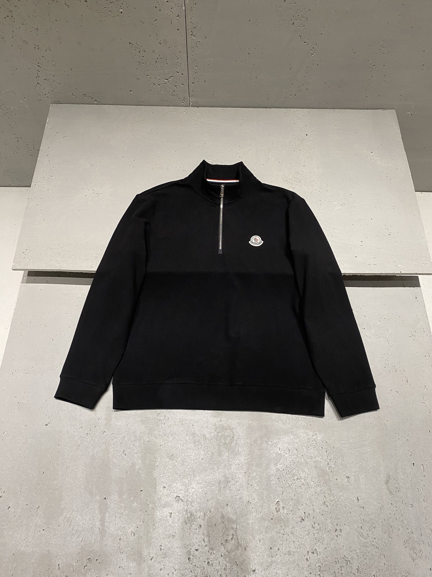 몽클레어 Moncler 맨투맨 집업