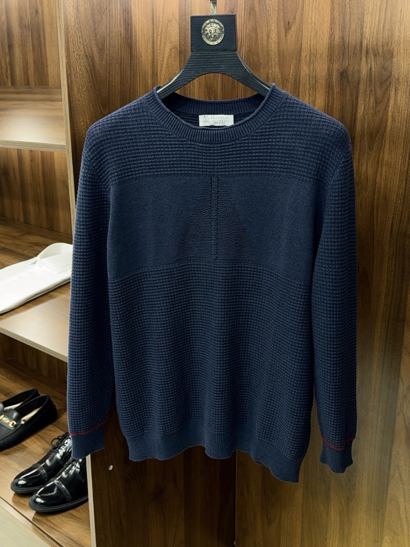 브루넬로 쿠치넬리 Brunello Cucineli 스웨터