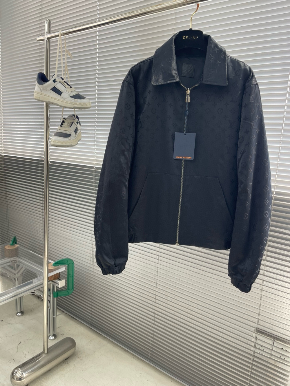 루이비통 Louis Vuitton 양면 재킷