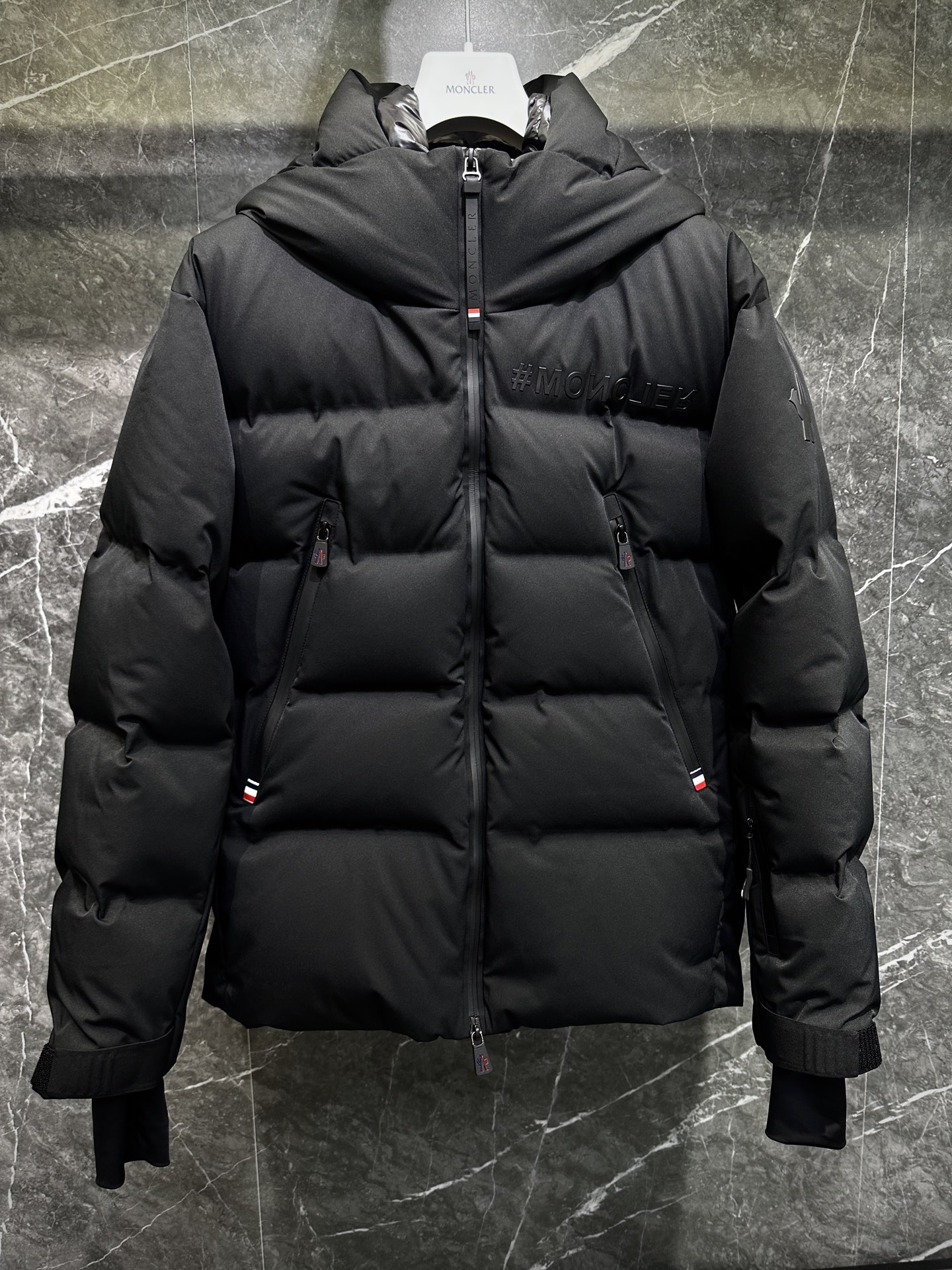 몽클레어 Moncler Fellberg 다운재킷