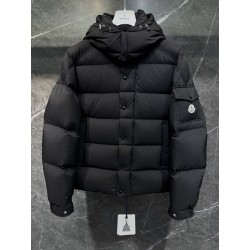 몽클레어 Moncler Vezere 다운재킷