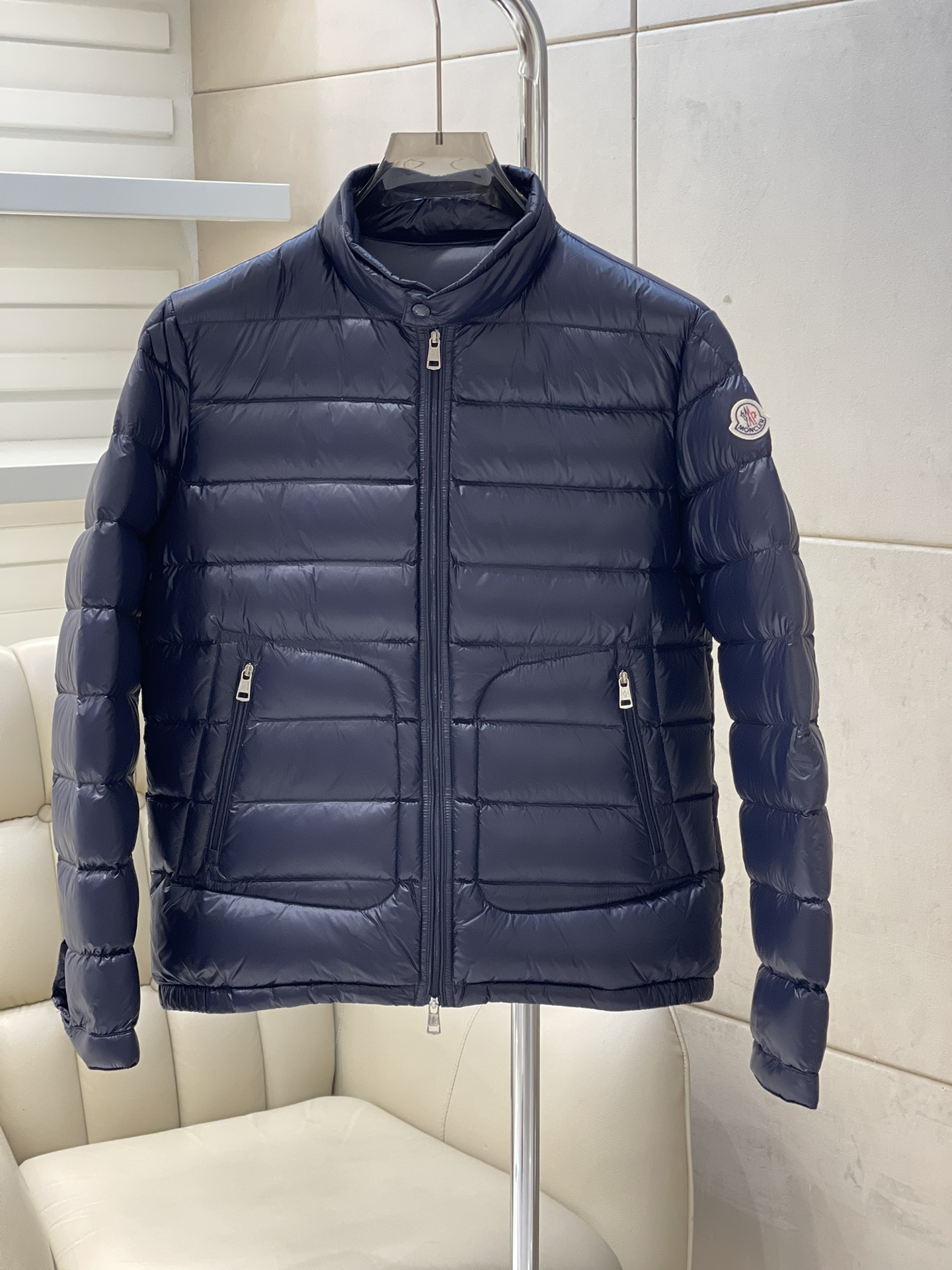 몽클레어 Moncler Acorus 다운재킷