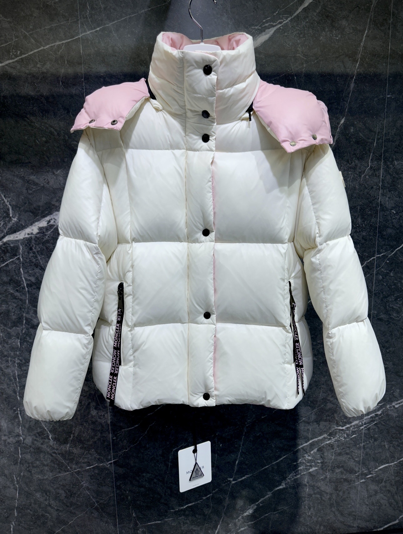 몽클레어 Moncler Parana 다운재킷