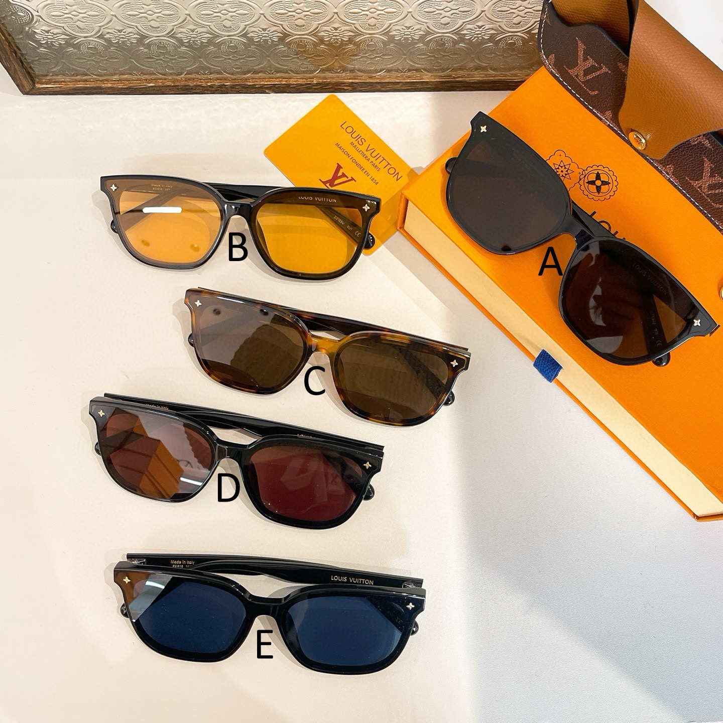 루이비통 Louis Vuitton Z2154U 63口15-145