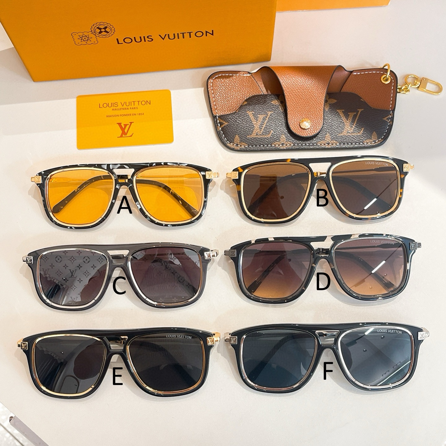 루이비통 Louis Vuitton Z2595U 56口18-150