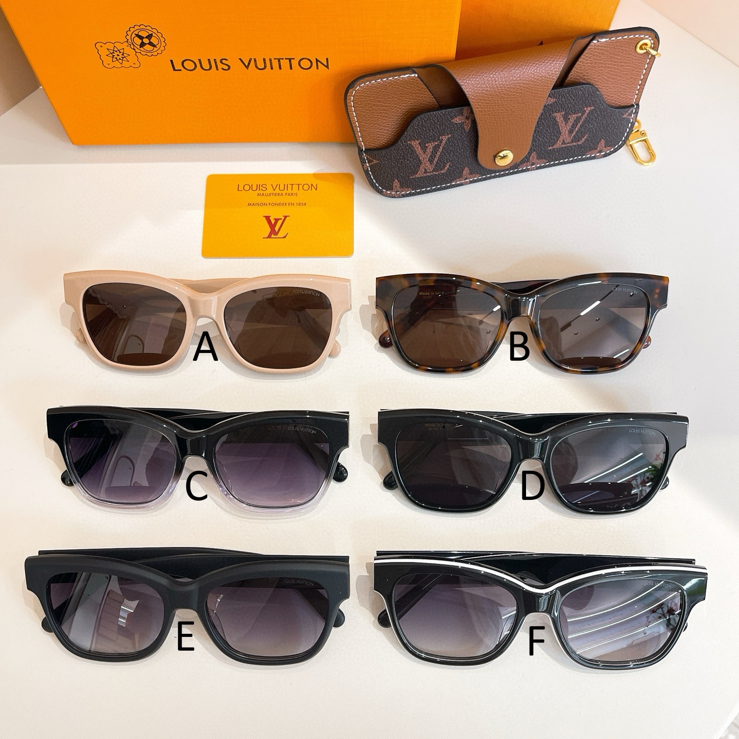 루이비통 Louis Vuitton Z2641U 61口13-140