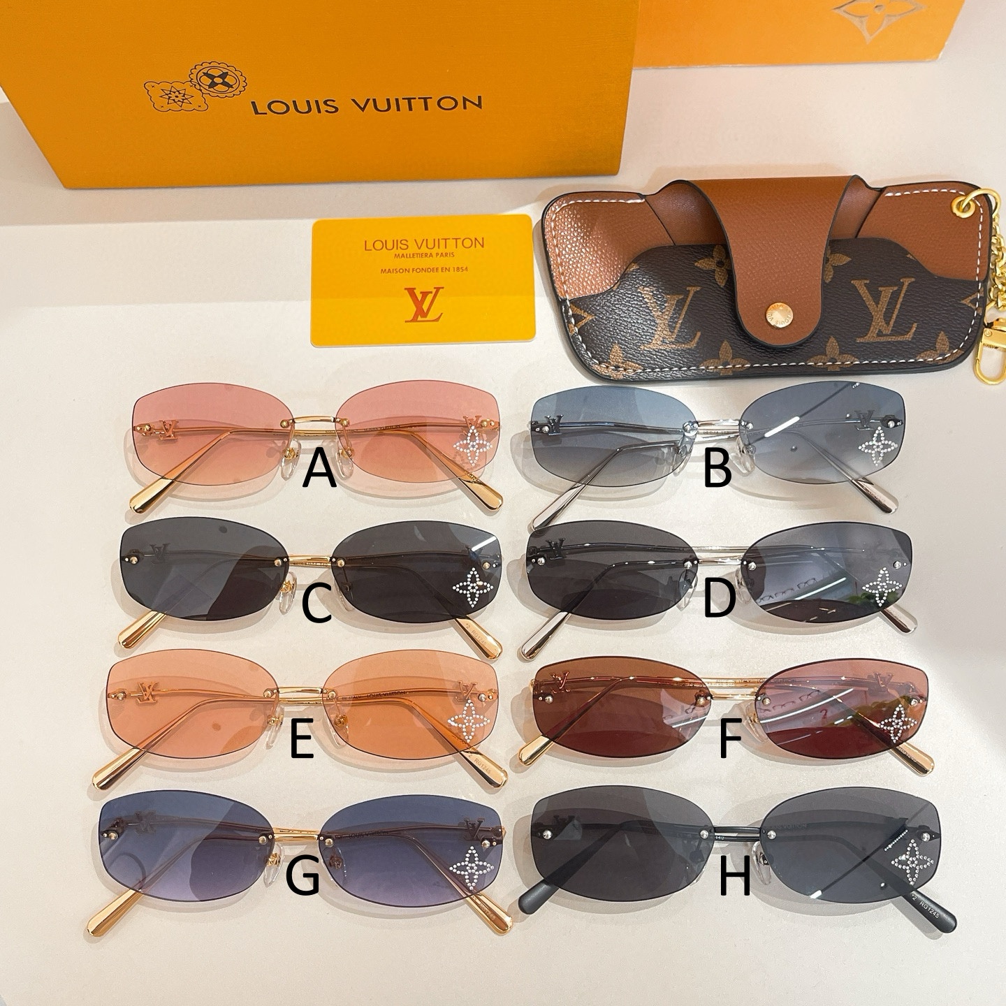 루이비통 Louis Vuitton Z2803U 58口14-140
