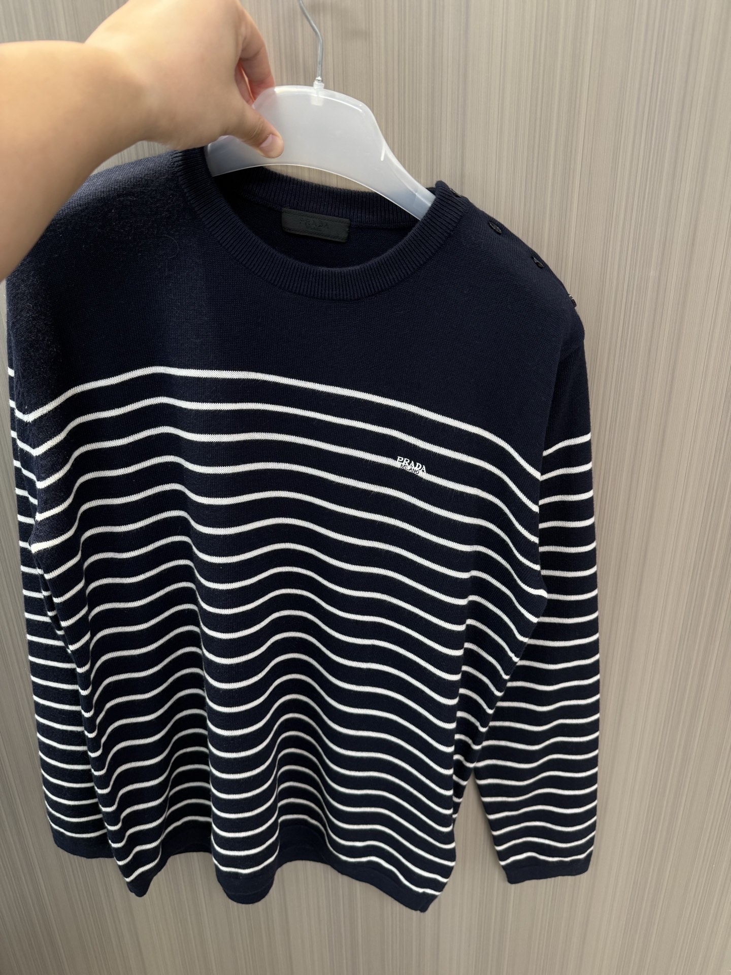 프라다 Prada 스웨터