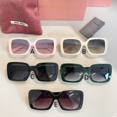 미우 미우 MIU MIU SMU 10Y 56口17-140