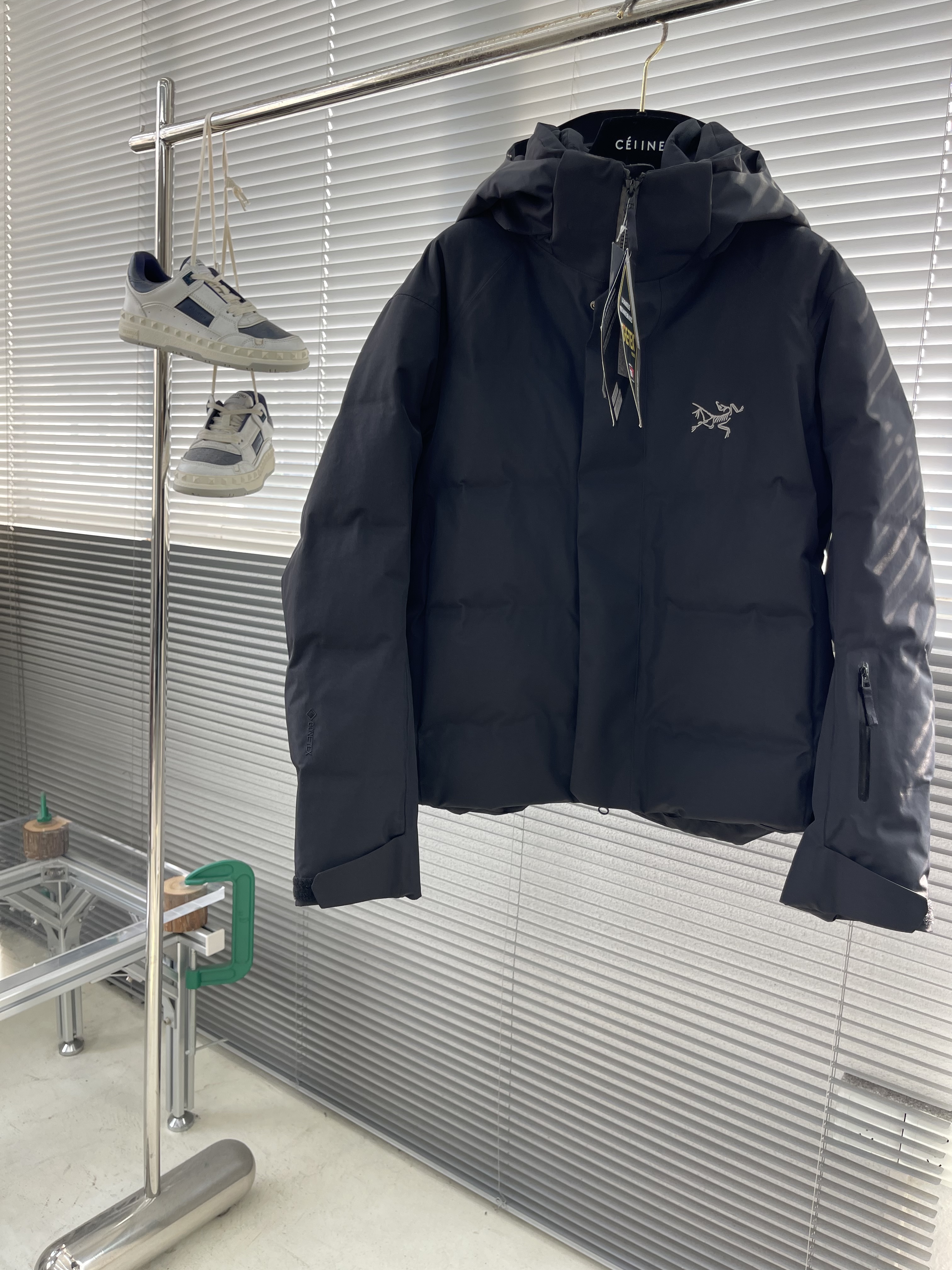 아크테릭스 ARC'TERYX Andessa Down 다운재킷